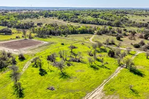 1551 Lution Dr, Weatherford, TX 76087 - Photo 4