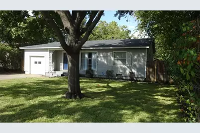 2211 Muret Street, Irving, TX 75062 - Photo 2