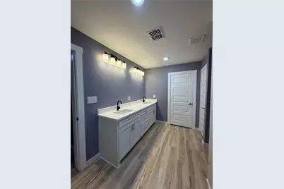 2227 W Park Row Boulevard, Corsicana, TX 75110 - Photo 28