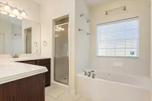 900 Queen Elizabeth Dr, Waco, TX 76657 - Photo 14