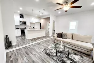 2000 May St, Fort Worth, TX 76110 - Photo 4