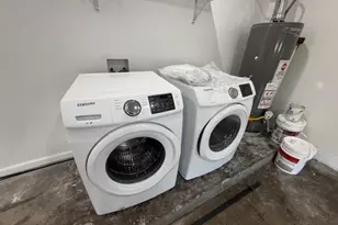 3316 Walnut Hill Ln, Dallas, TX 75229 - Photo 24