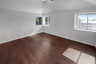 6544 Meadowlark Ln E, Watauga, TX 76148 - Photo 10