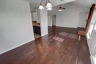 6544 Meadowlark Ln E, Watauga, TX 76148 - Photo 8