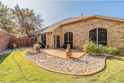 2305 Bridgeton Lane, Bedford, TX 76021 - Photo 36