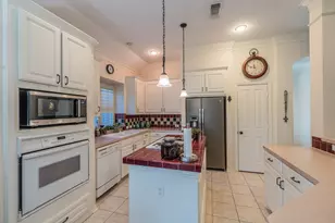 2305 Bridgeton Ln, Bedford, TX 76021 - Photo 30