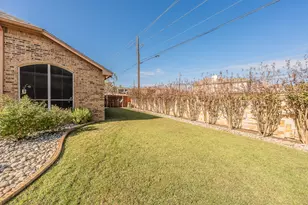 2305 Bridgeton Ln, Bedford, TX 76021 - Photo 34