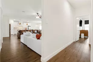 9524 Ocelot Ct, Godley, TX 76044 - Photo 14