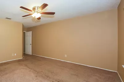 4149 Stinwick Lane, Grand Prairie, TX 75052 - Photo 8