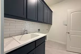 405 Hayden Faith Ct, Springtown, TX 76082 - Photo 6