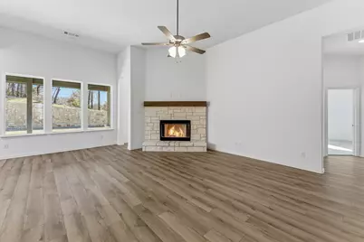 405 Hayden Faith Court, Springtown, TX 76082 - Photo 18