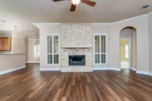 4500 Karen Dr, Mansfield, TX 76063 - Photo 10