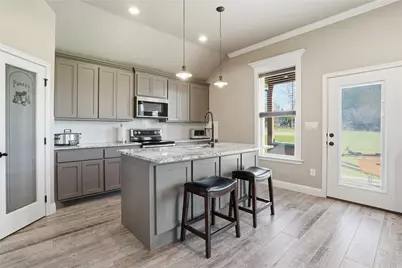 5007 Terlingua Drive, Granbury, TX 76048 - Photo 16