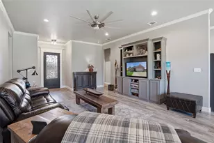 5007 Terlingua Dr, Granbury, TX 76048 - Photo 8
