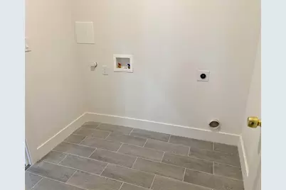 1615 Jones Street, Greenville, TX 75401 - Photo 22