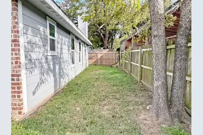 1615 Jones Street, Greenville, TX 75401 - Photo 24