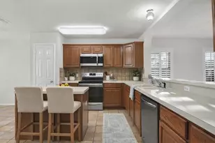 301 Mary Kay Ct, Burleson, TX 76028 - Photo 6