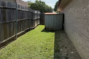 305 N Long Rifle Dr, Fort Worth, TX 76108 - Photo 24