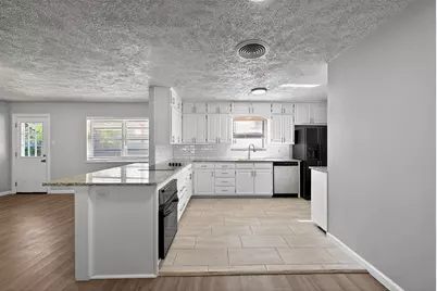 2120 Nottingham Boulevard, Fort Worth, TX 76112 - Photo 18