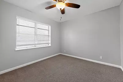 2120 Nottingham Boulevard, Fort Worth, TX 76112 - Photo 10