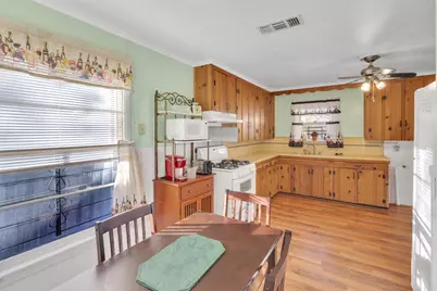 4735 Panola Avenue, Fort Worth, TX 76103 - Photo 8