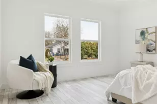 823 S Winnetka Ave, Dallas, TX 75208 - Photo 12