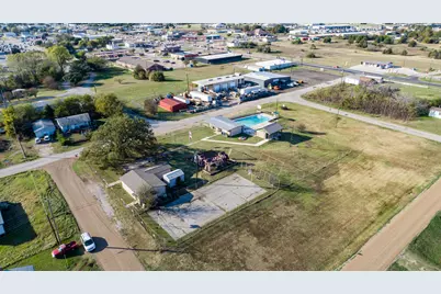 208 Shadowwood Street, Gun Barrel City, TX 75156 - Photo 24