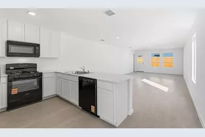 3914 Selawik Street, Sherman, TX 75090 - Photo 4