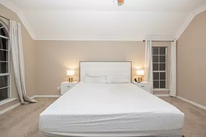 2106 Hunter Place Lane, Arlington, TX 76006 - Photo 30