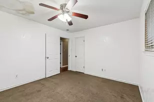 236 Evelyn St, DeSoto, TX 75115 - Photo 16