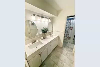 8415 Hunnicut Road, Dallas, TX 75228 - Photo 10