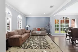 943 Kingwood Cir, Highland Village, TX 75077 - Photo 4