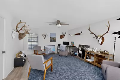 3900 N Shadycreek Drive, Arlington, TX 76013 - Photo 8