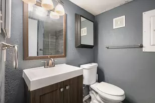 2311 Balsam Dr, Arlington, TX 76006 - Photo 10