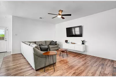 9001 Mossy Creek Lane, Fort Worth, TX 76123 - Photo 6