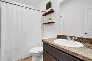 9001 Mossy Creek Ln, Fort Worth, TX 76123 - Photo 20