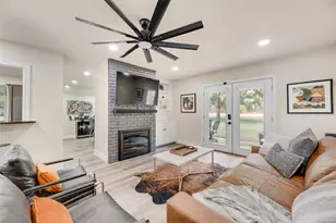 61 1 Main Pl, Benbrook, TX 76126 - Photo 8