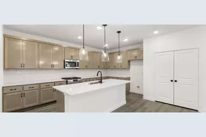 14149 Gallatin Street, Pilot Point, TX 76258 - Photo 8