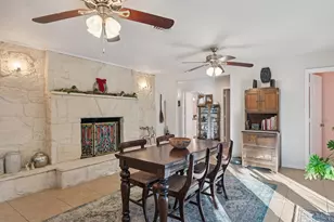 1202 Hopkins Dr, Denton, TX 76205 - Photo 12