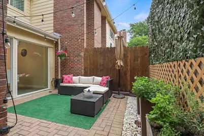 1916 Shorewood Drive, Grapevine, TX 76051 - Photo 34