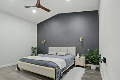 1916 Shorewood Drive, Grapevine, TX 76051 - Photo 22