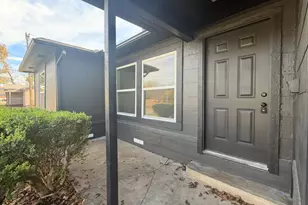 3901 Park St, Greenville, TX 75401 - Photo 2