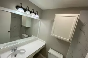 117 Stony Creek Dr, Euless, TX 76039 - Photo 14