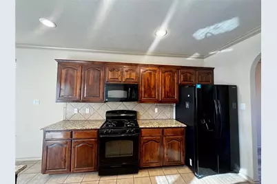 6200 Kristen Drive, Fort Worth, TX 76131 - Photo 2