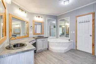 11609 Hardwood Ct, Fort Worth, TX 76135 - Photo 28