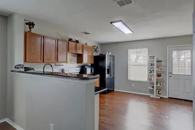 204 Deer Run Drive, Sanger, TX 76266 - Photo 6