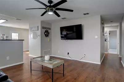 204 Deer Run Drive, Sanger, TX 76266 - Photo 4