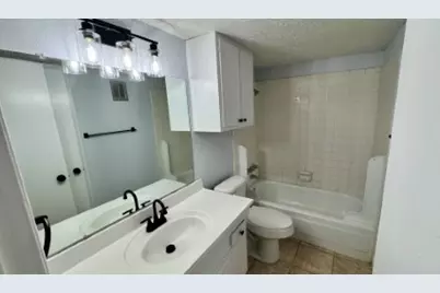 5616 Boca Raton Boulevard #238, Fort Worth, TX 76112 - Photo 8