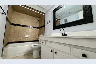 5616 Boca Raton Boulevard #238, Fort Worth, TX 76112 - Photo 10