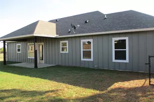 207 Mill St, Emory, TX 75440 - Photo 4